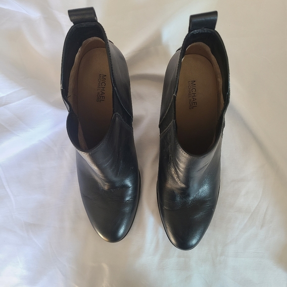 Michael Kors Leather Ankle Boots Size 8.5 - Picture 5 of 7